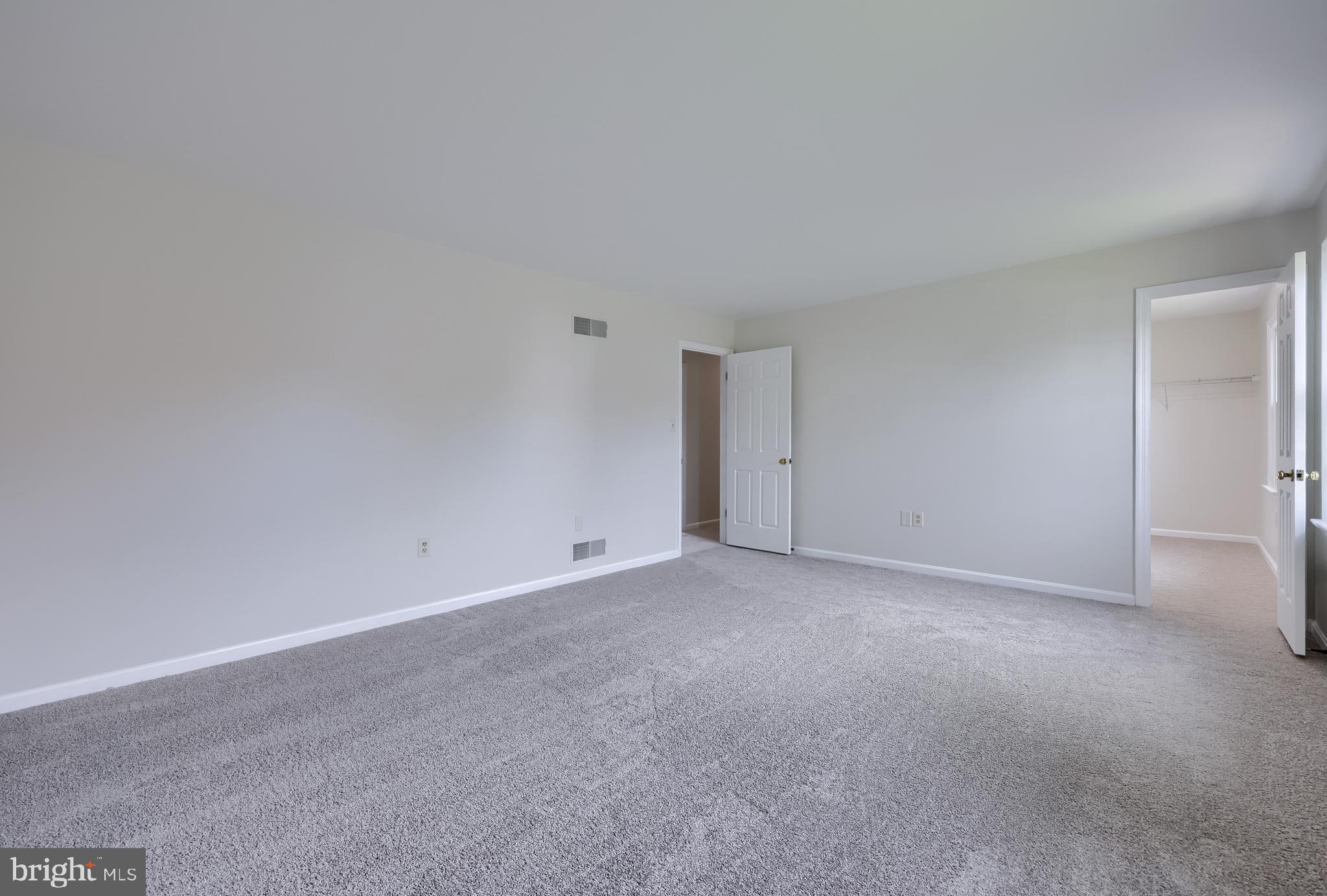 WEST GATE - Residential