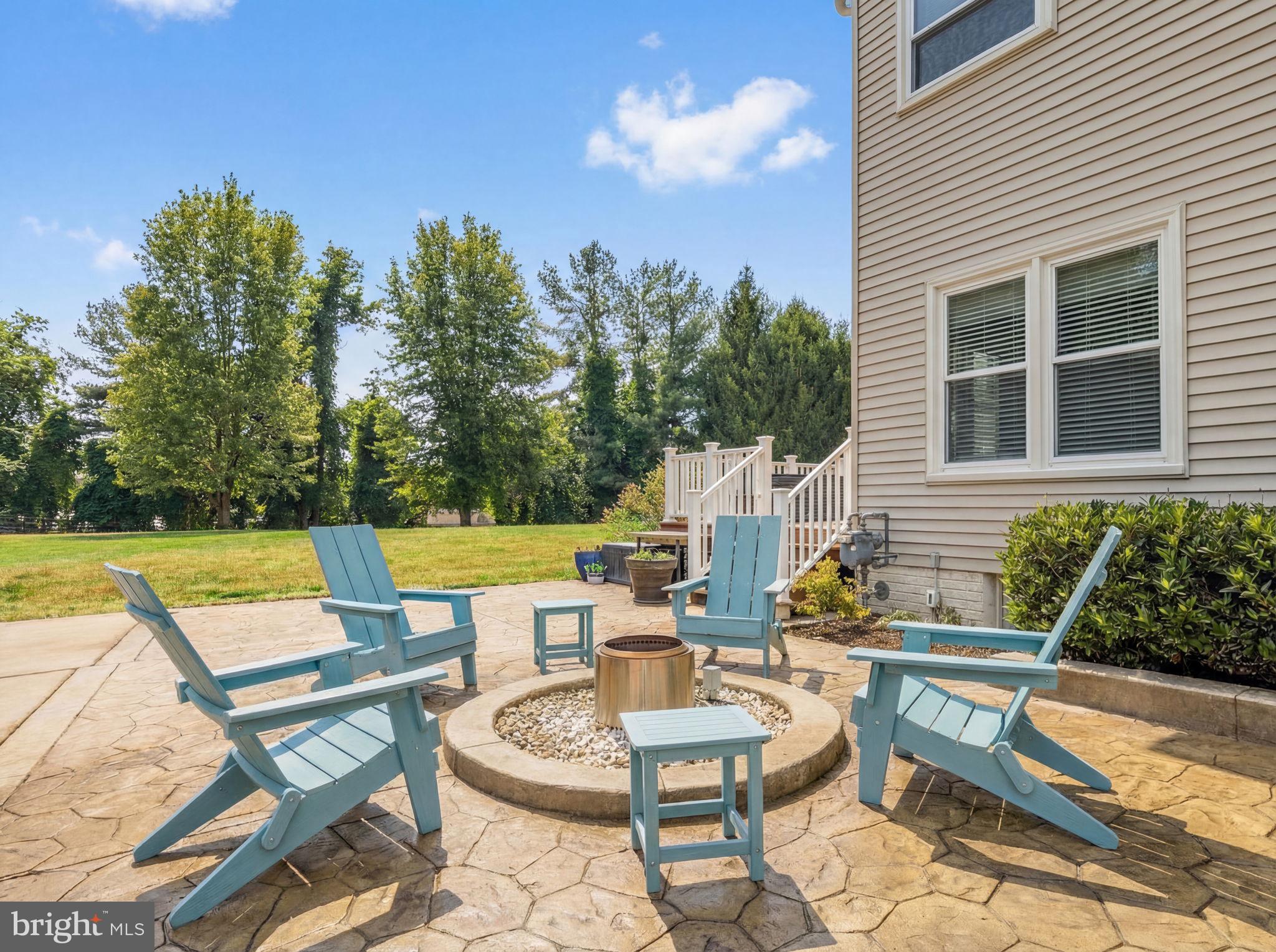 WINDSOR RIDGE - Residential