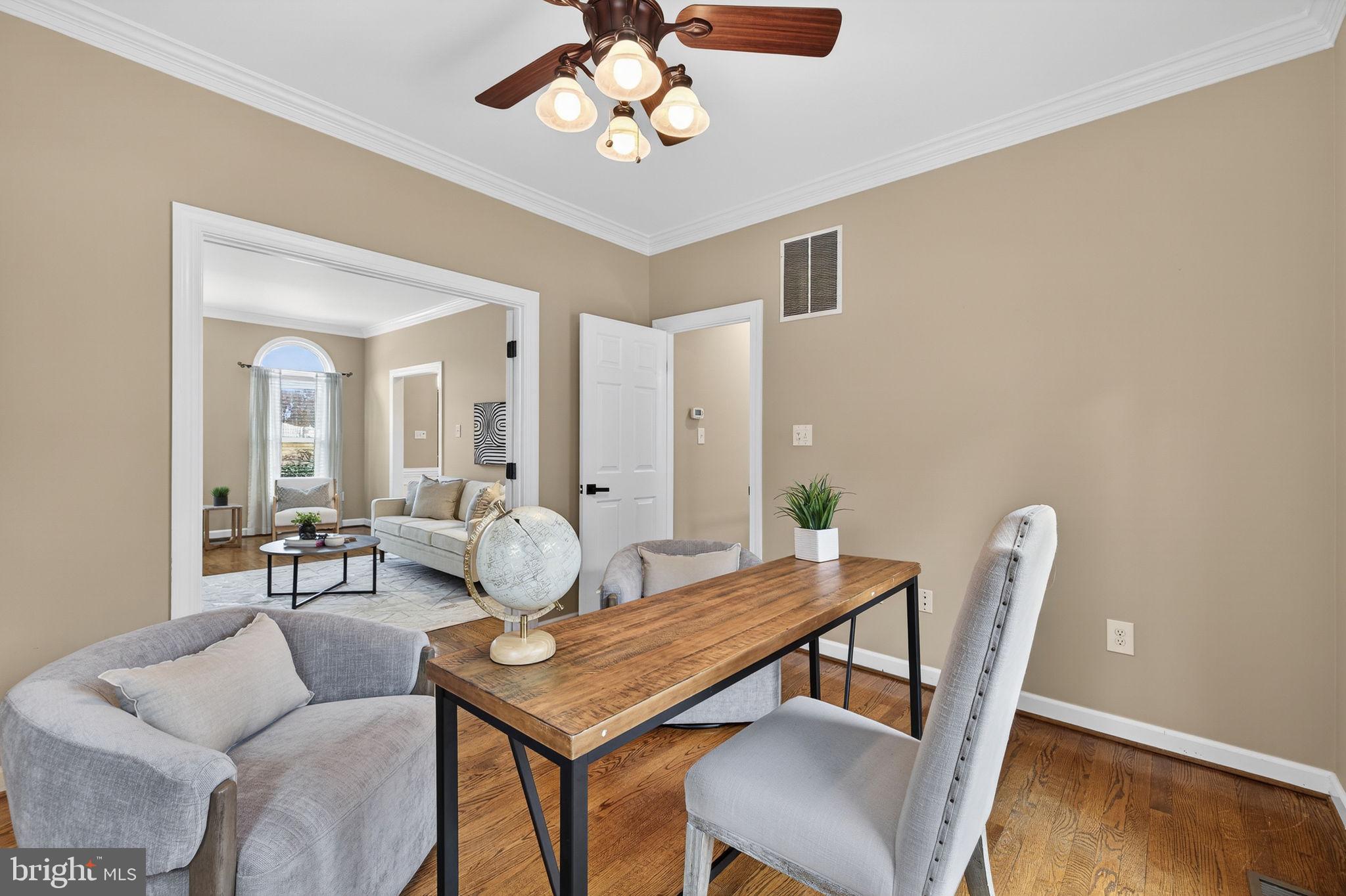 WINDSOR RIDGE - Residential