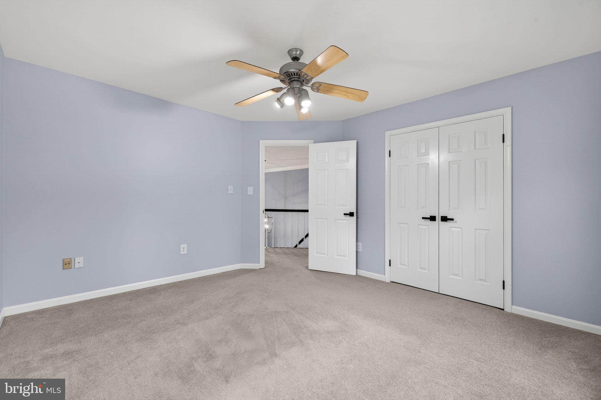 WINDSOR RIDGE - Residential