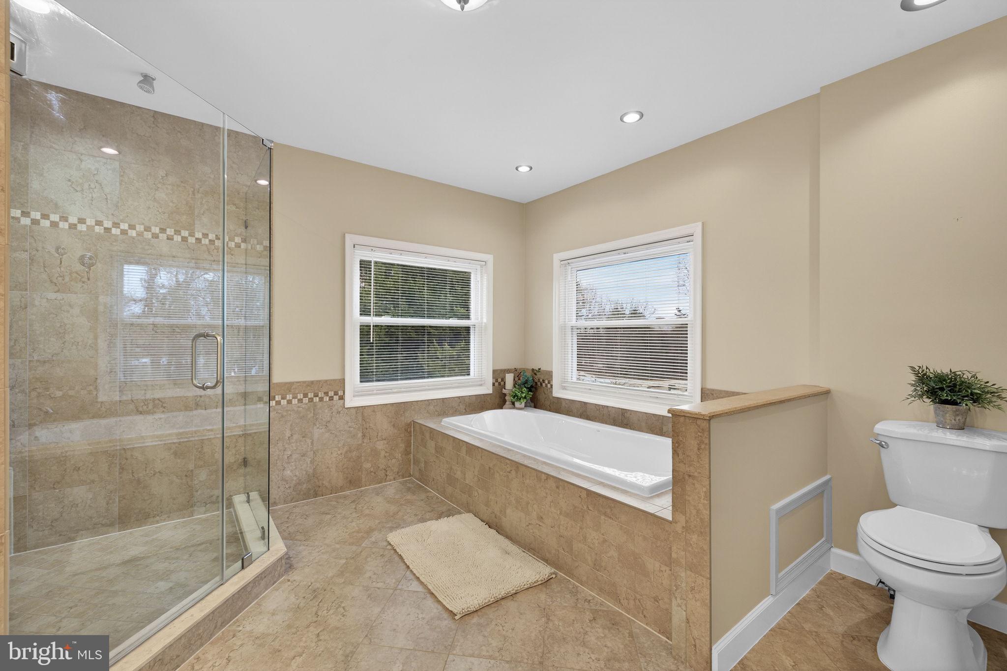 WINDSOR RIDGE - Residential