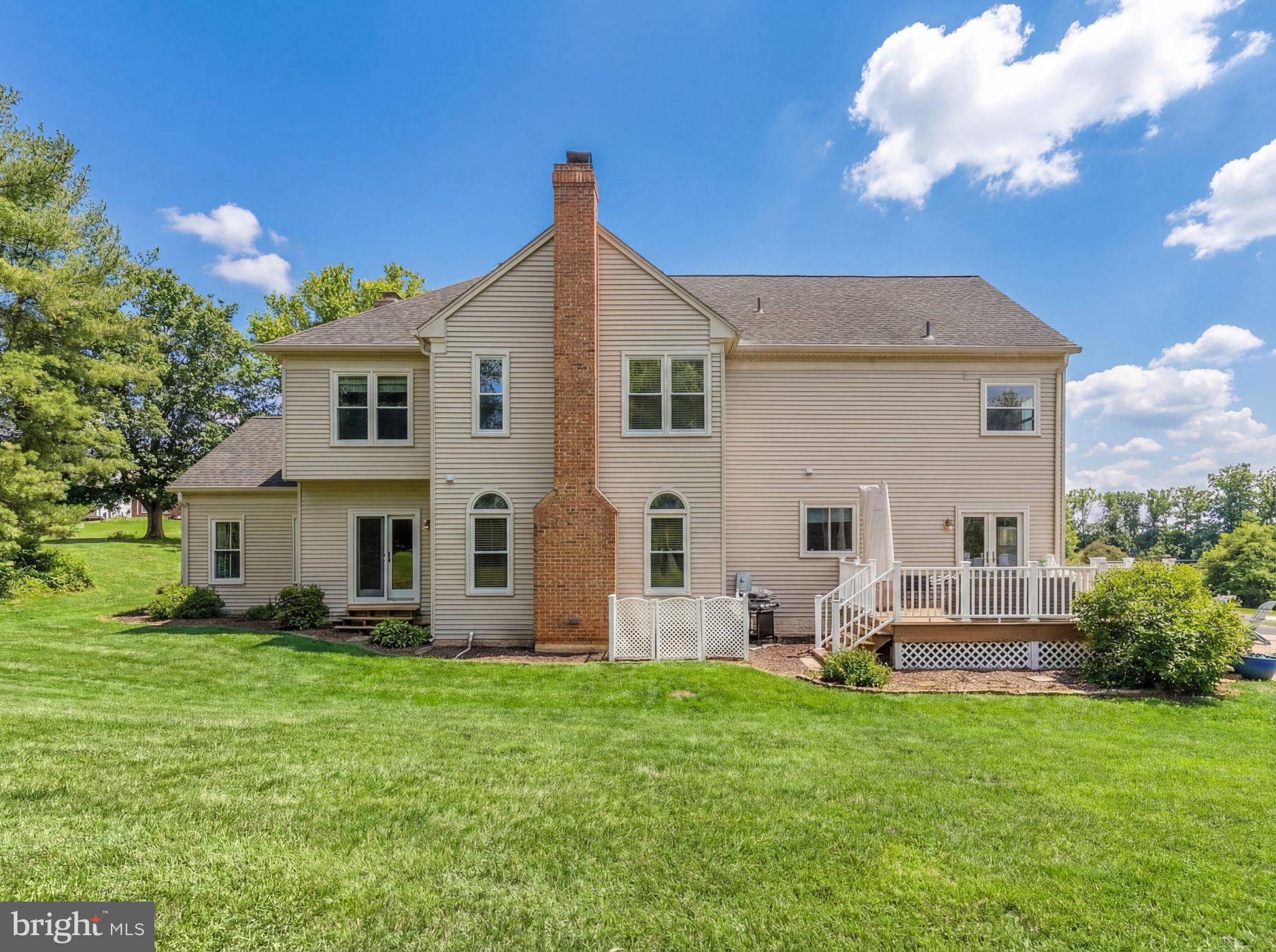 WINDSOR RIDGE - Residential