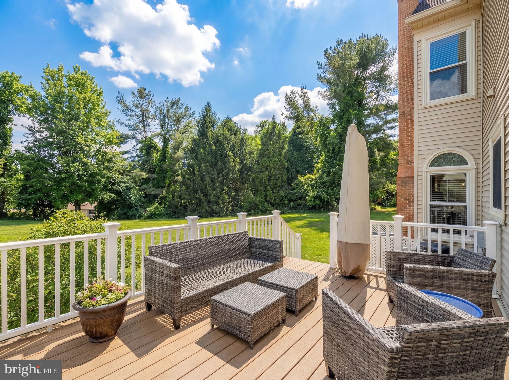 WINDSOR RIDGE - Residential