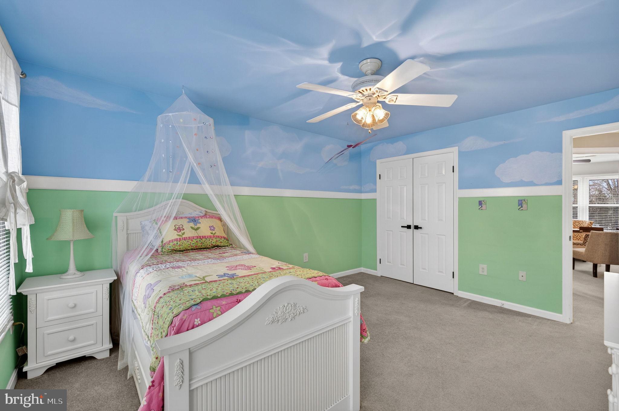 WINDSOR RIDGE - Residential