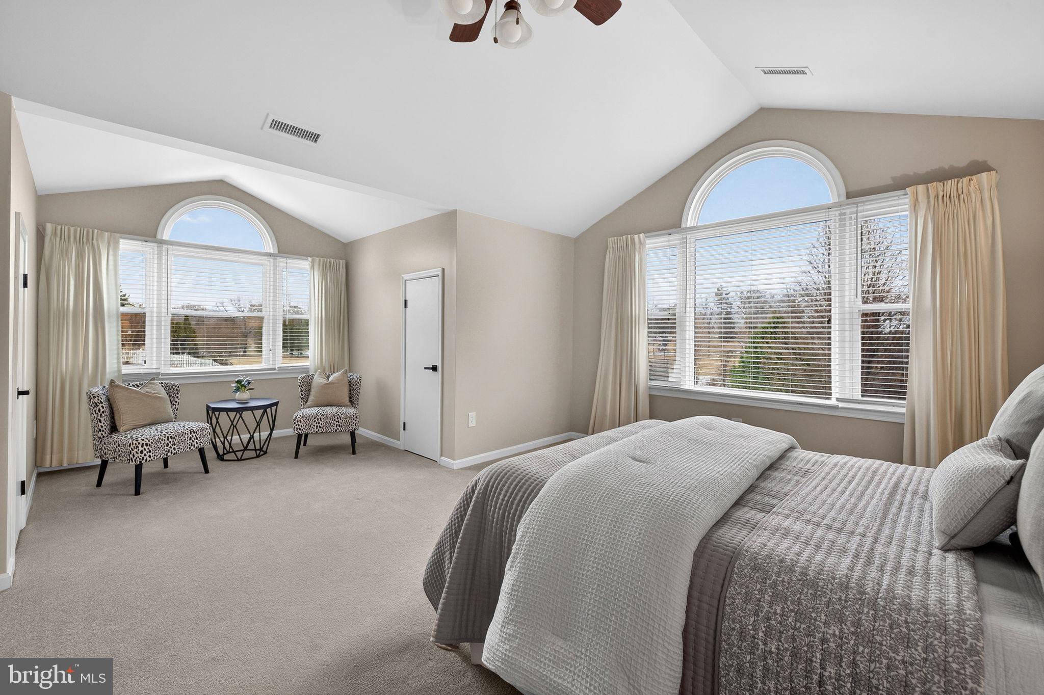 WINDSOR RIDGE - Residential