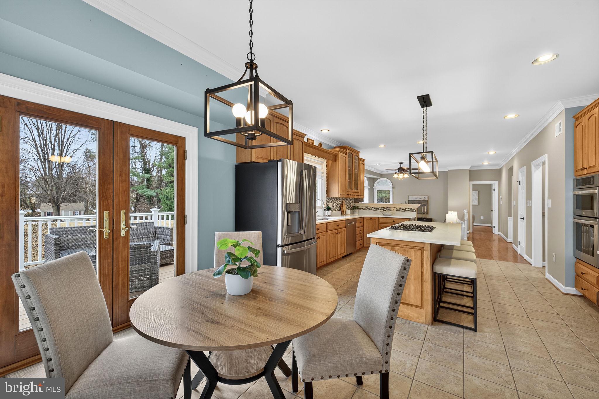 WINDSOR RIDGE - Residential