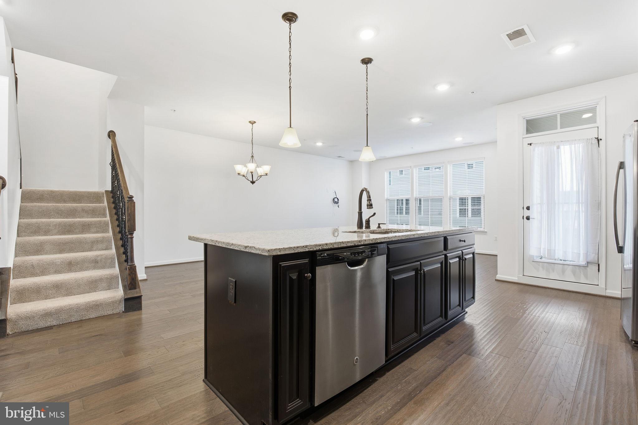 JEFFERSON PLACE - Residential