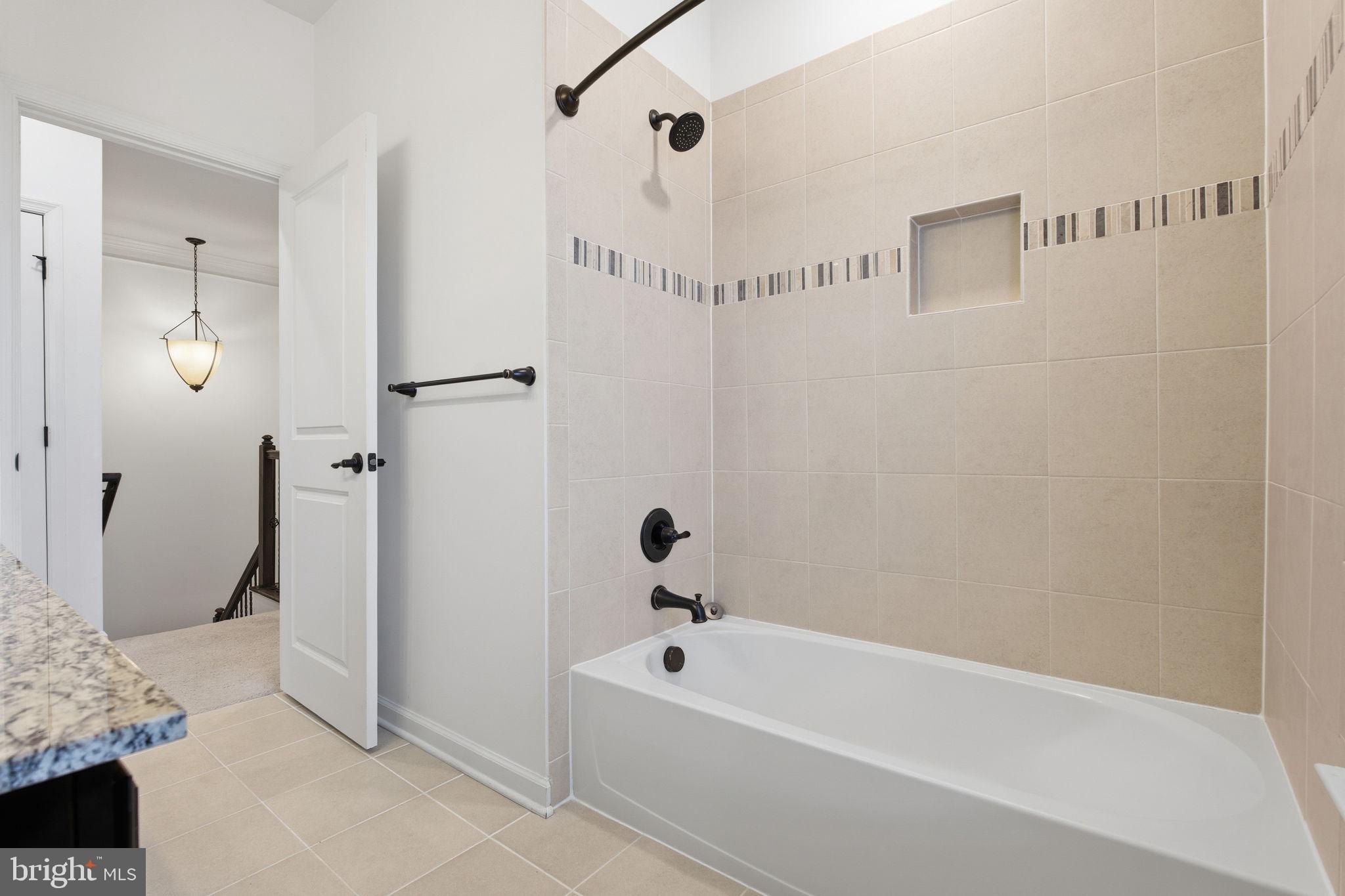 JEFFERSON PLACE - Residential