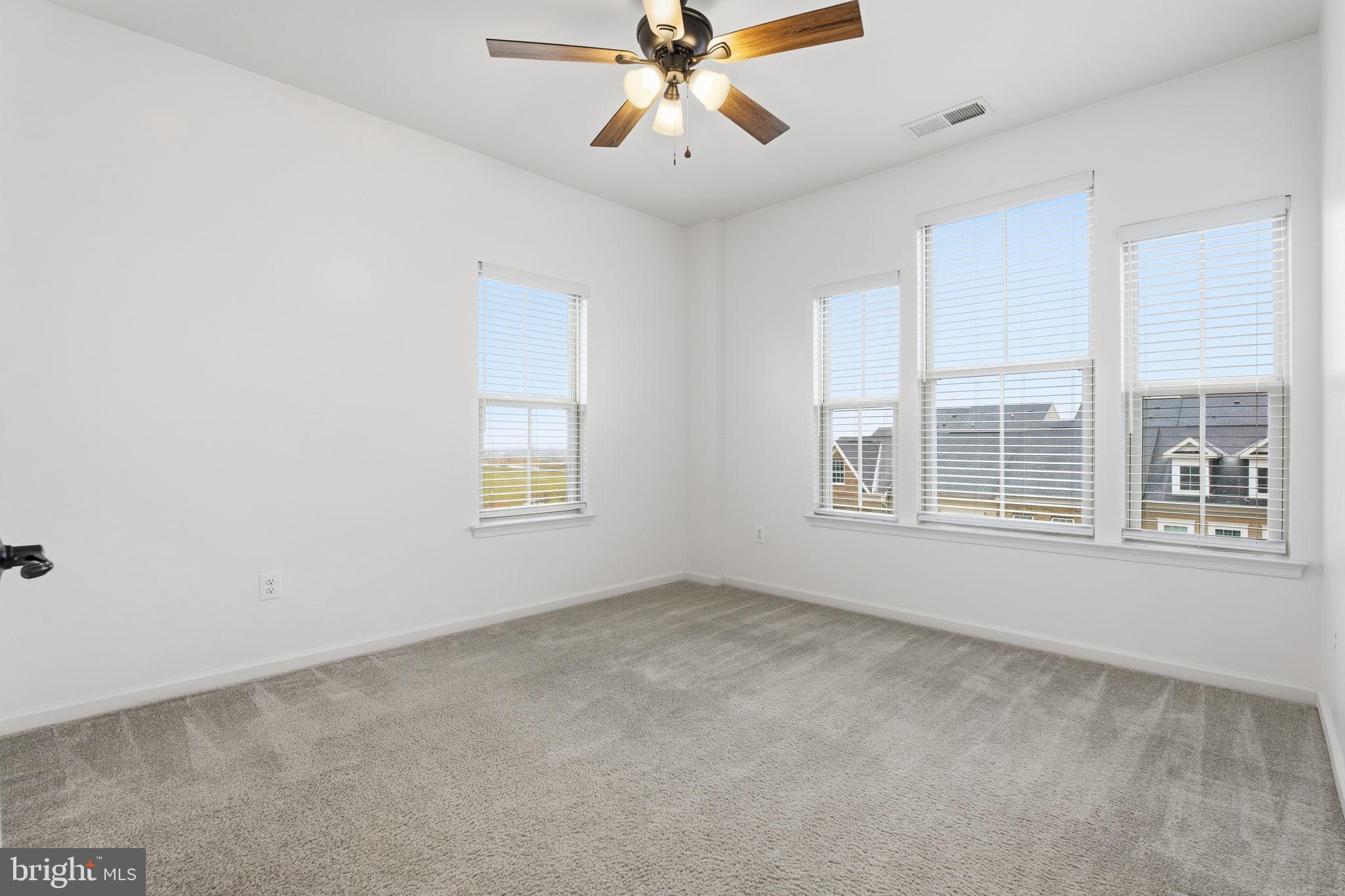 JEFFERSON PLACE - Residential