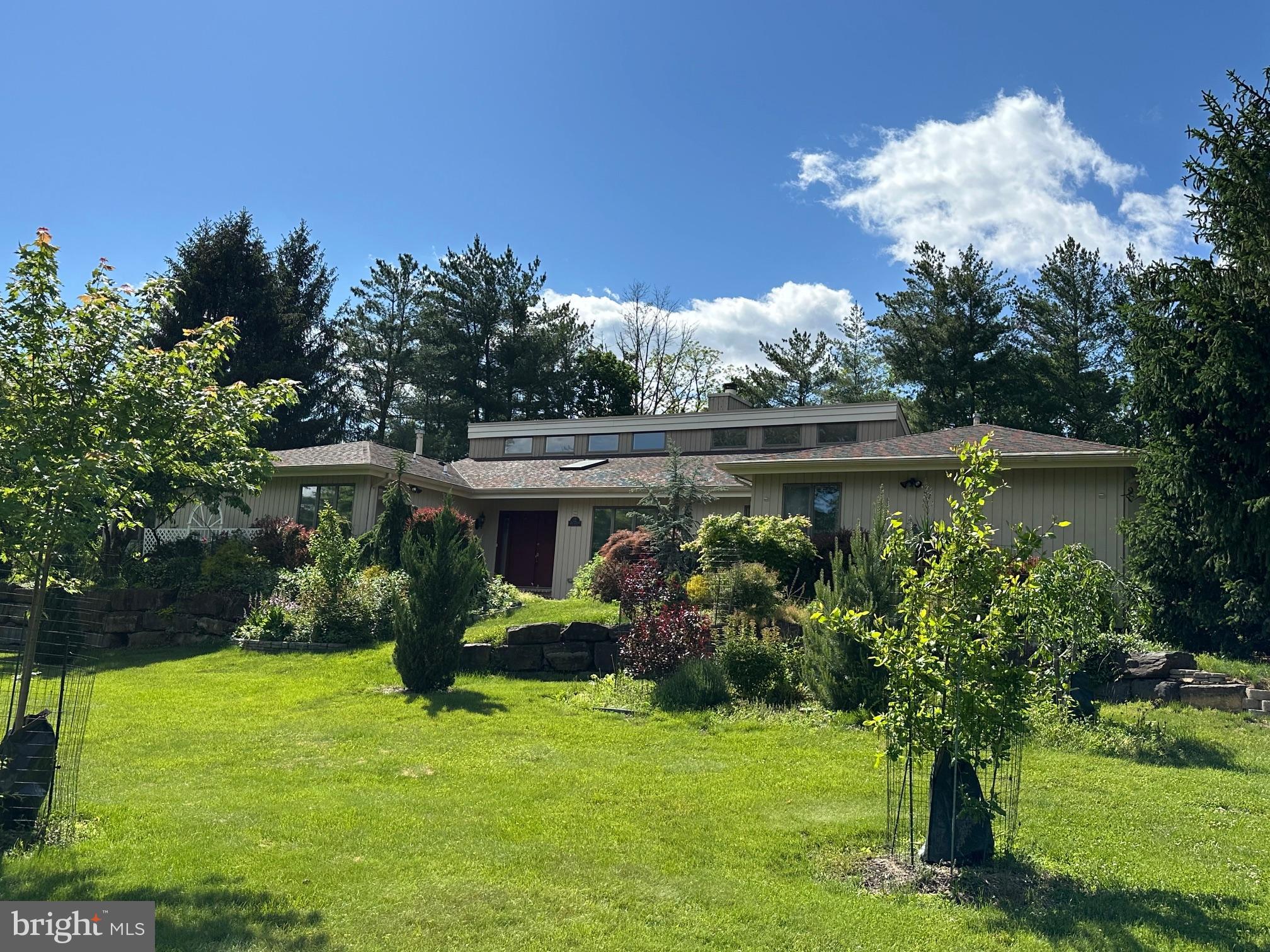 12 OAK PLACE