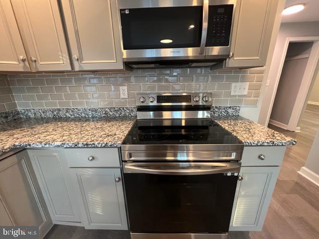 A O DILLE FARM - Residential