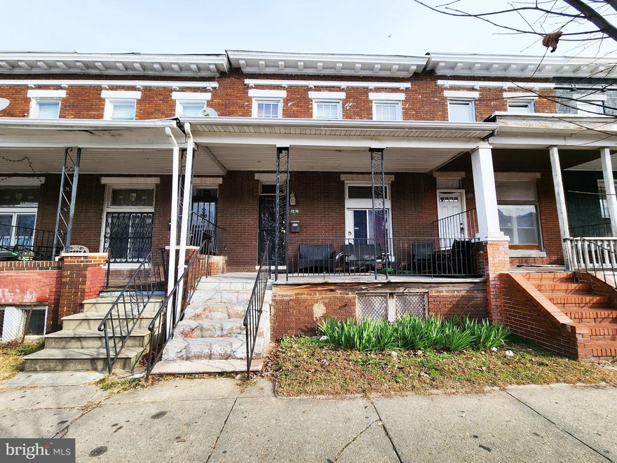 ONLINE AUCTION: Bidding begins 1/16/2024 @ 10:00 AM. Bidding ends 1/18/2024 @ 11:50 AM. List Price is Suggested Opening Bid. Deposit: $5,000. 2 Story Townhouse located in the East Baltimore Midway area. JUST MINUTES to Clifton Park Golf Course. Easy access to major traffic artery E North Ave.