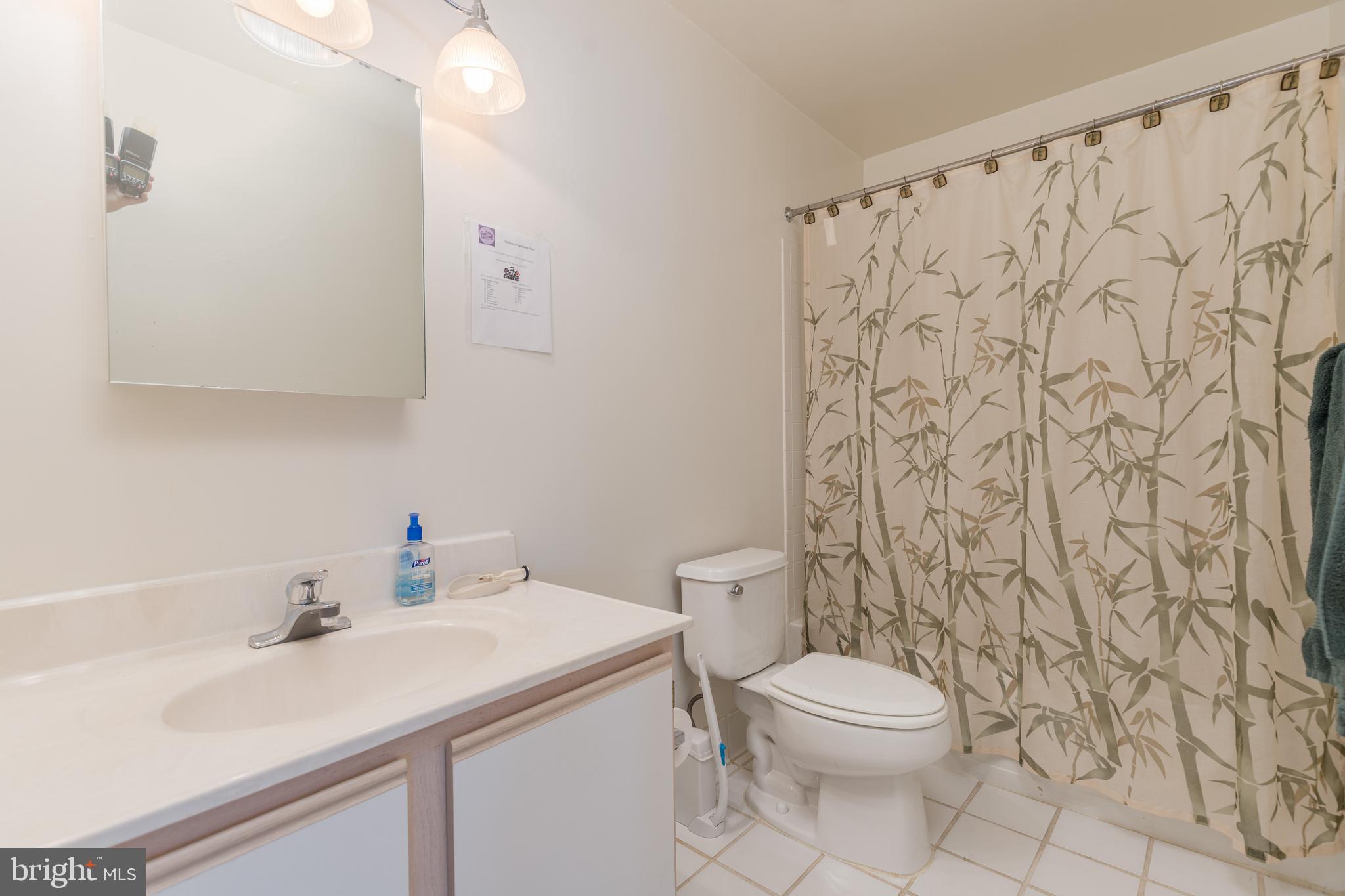 LIGHTHOUSE POINT - Residential