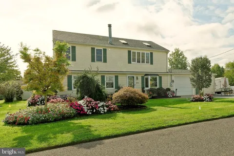 846 May Avenue, Woodbury, NJ 08096 - #: NJGL2053404