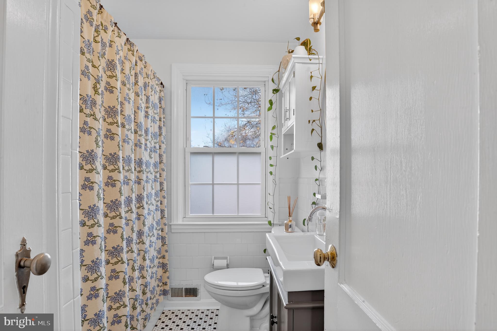 RODGERS FORGE - Residential