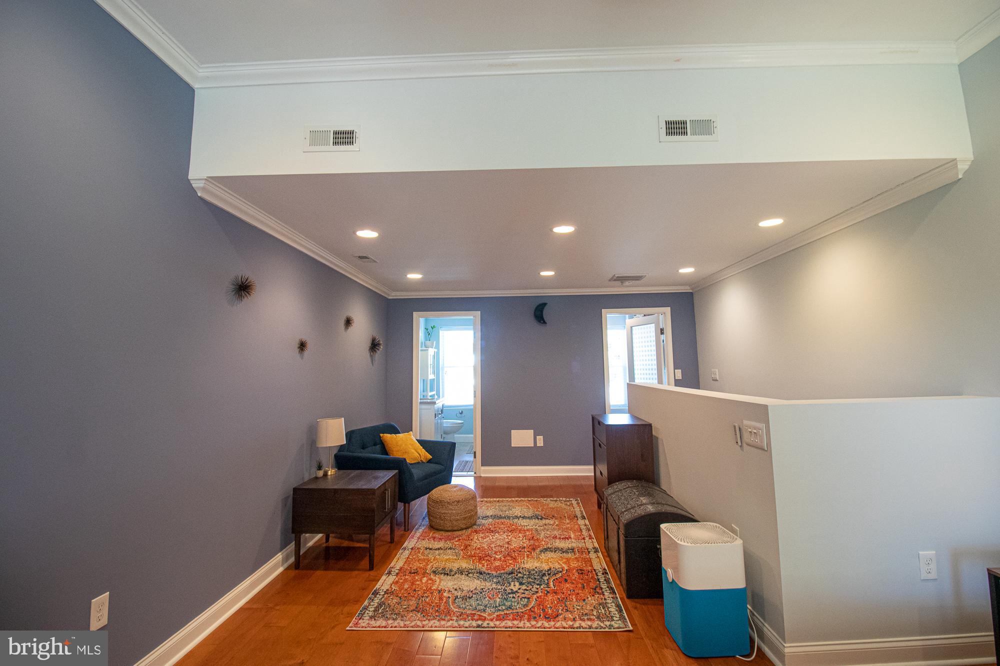 CHARLES VILLAGE - Residential