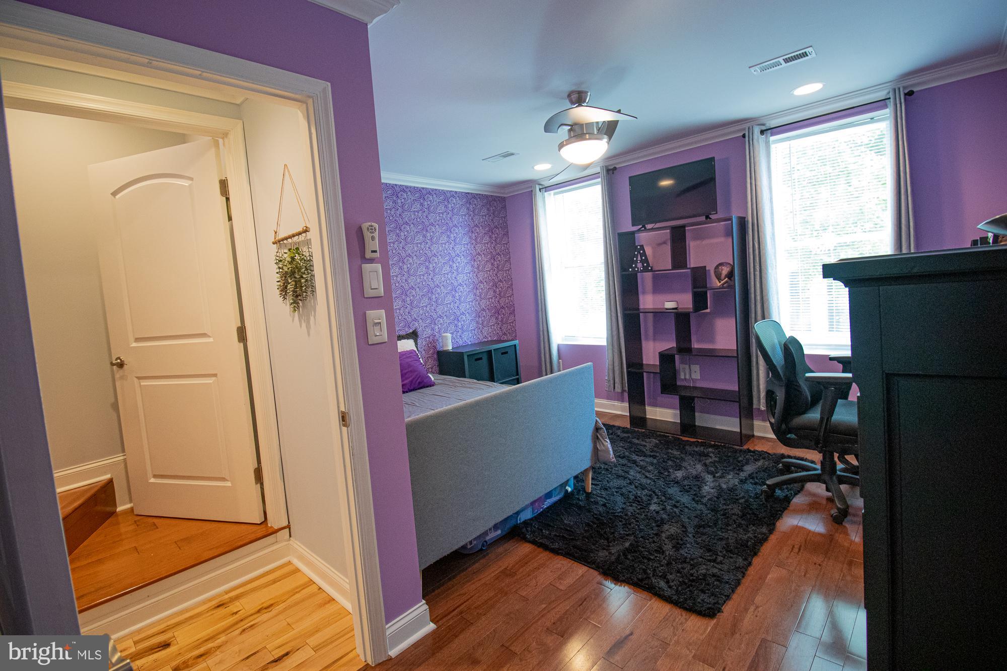 CHARLES VILLAGE - Residential