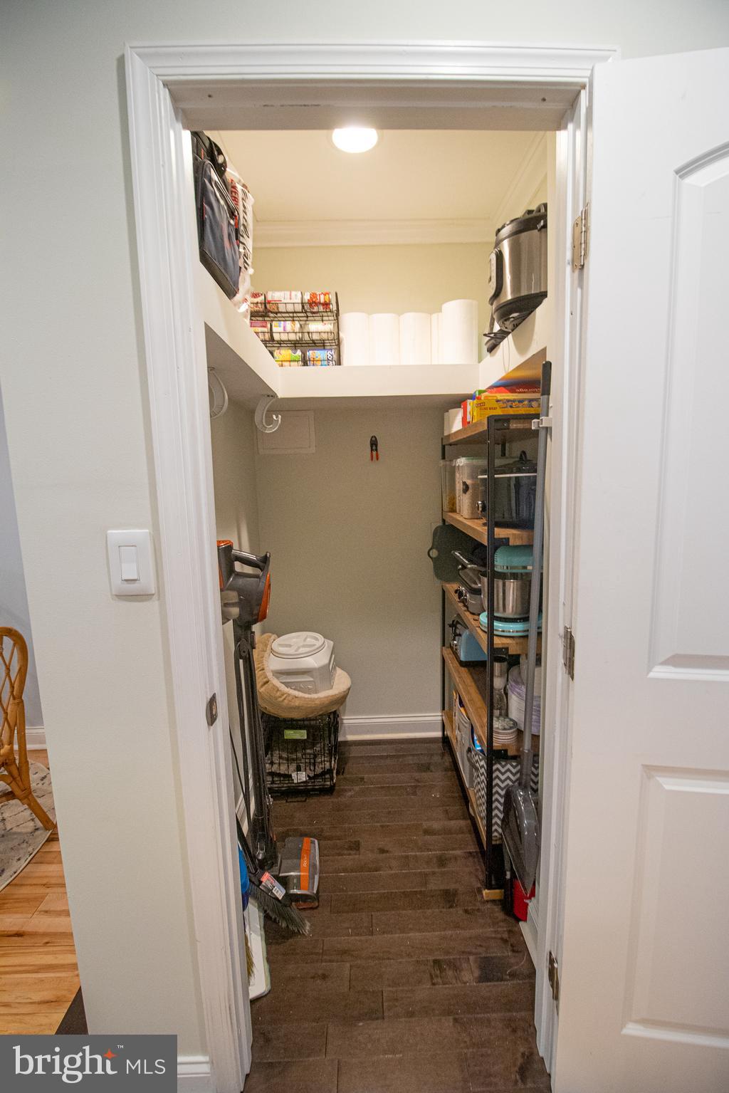 CHARLES VILLAGE - Residential