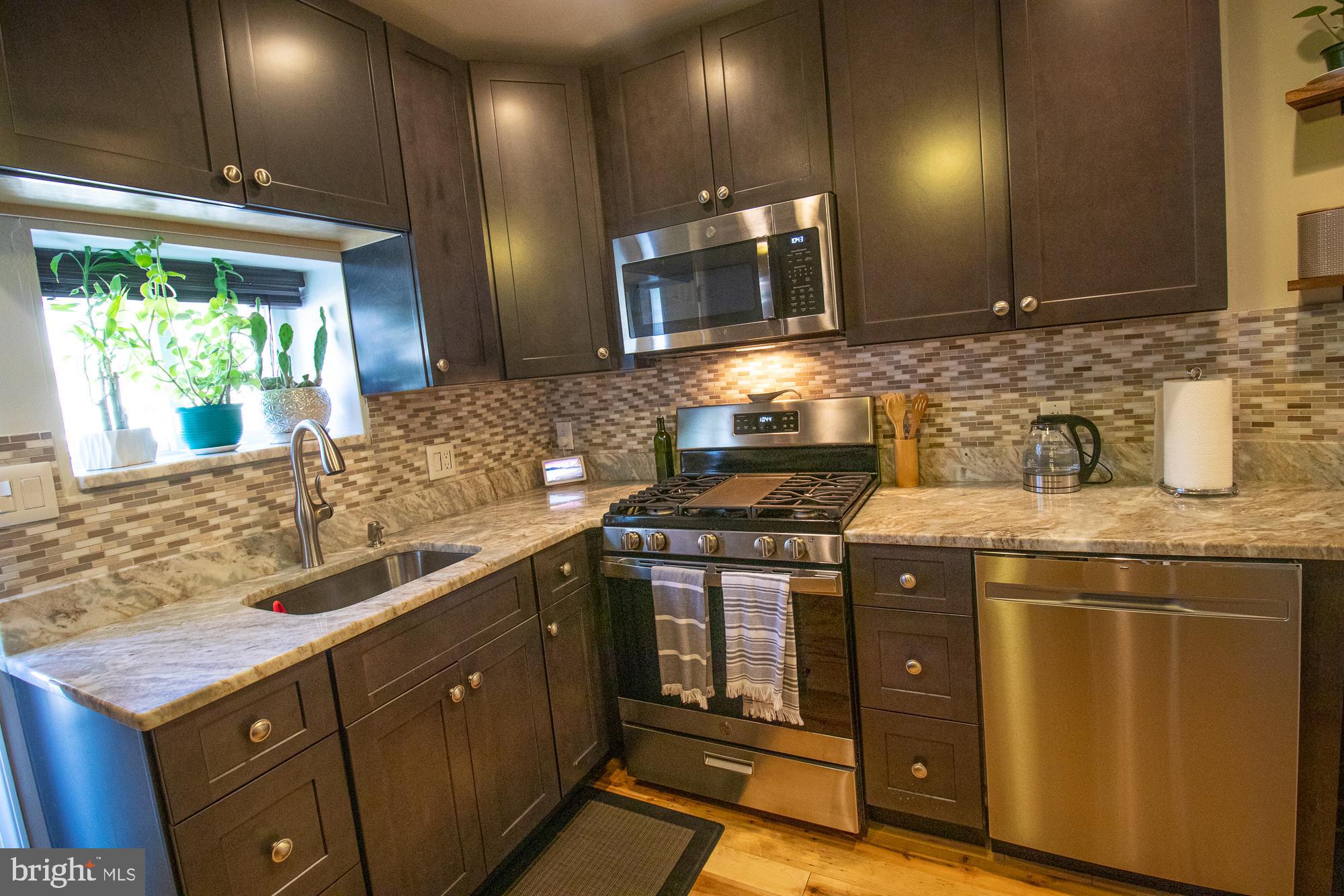 CHARLES VILLAGE - Residential