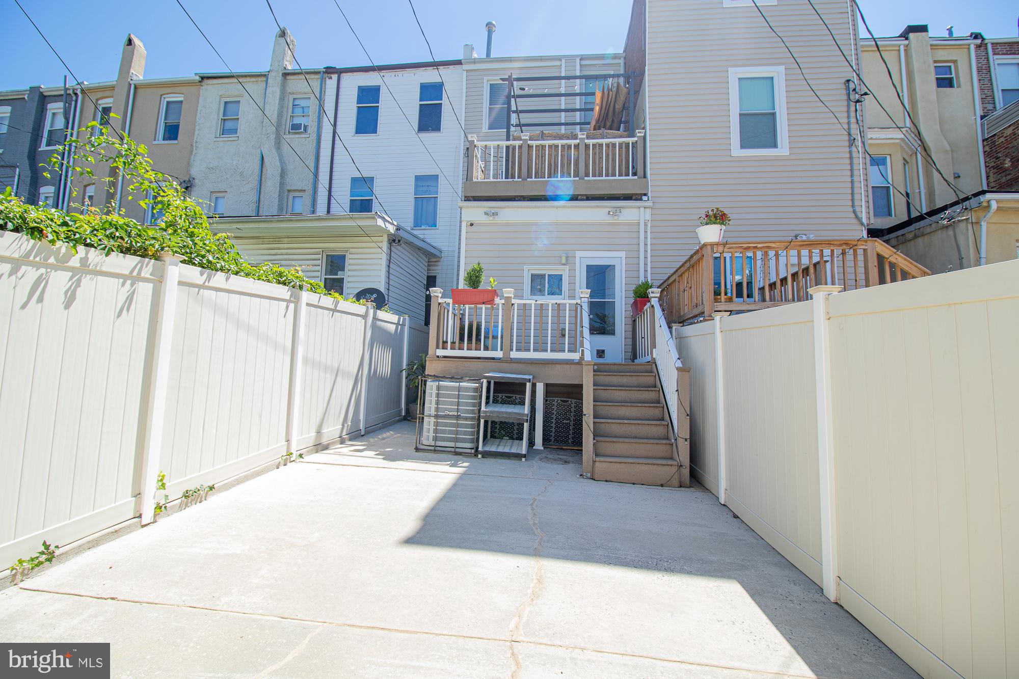 CHARLES VILLAGE - Residential