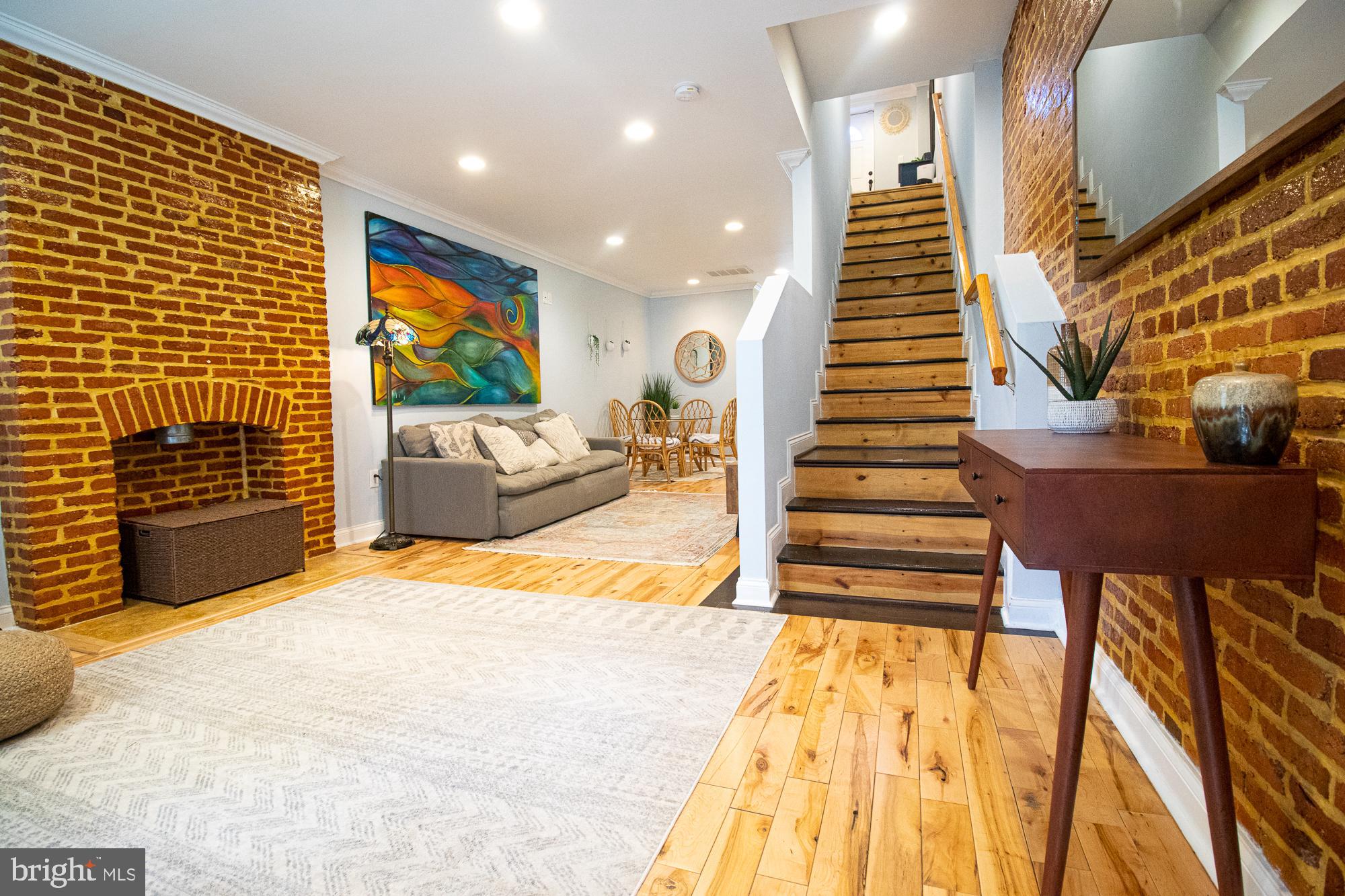 CHARLES VILLAGE - Residential