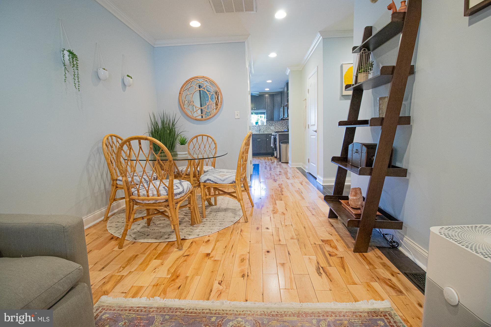 CHARLES VILLAGE - Residential