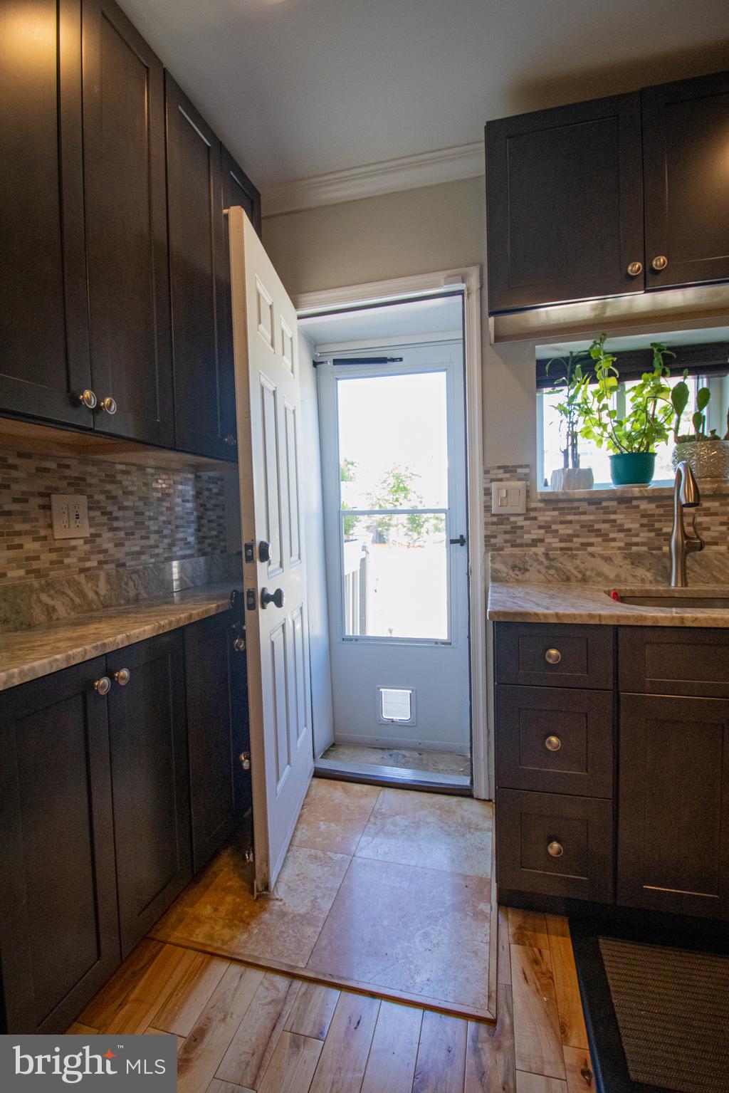 CHARLES VILLAGE - Residential