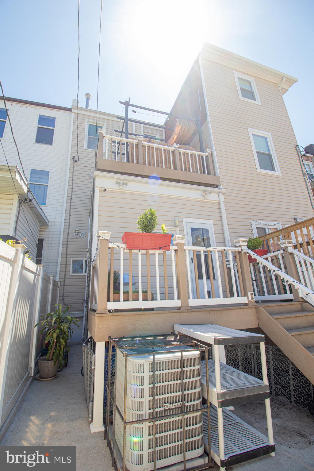 CHARLES VILLAGE - Residential