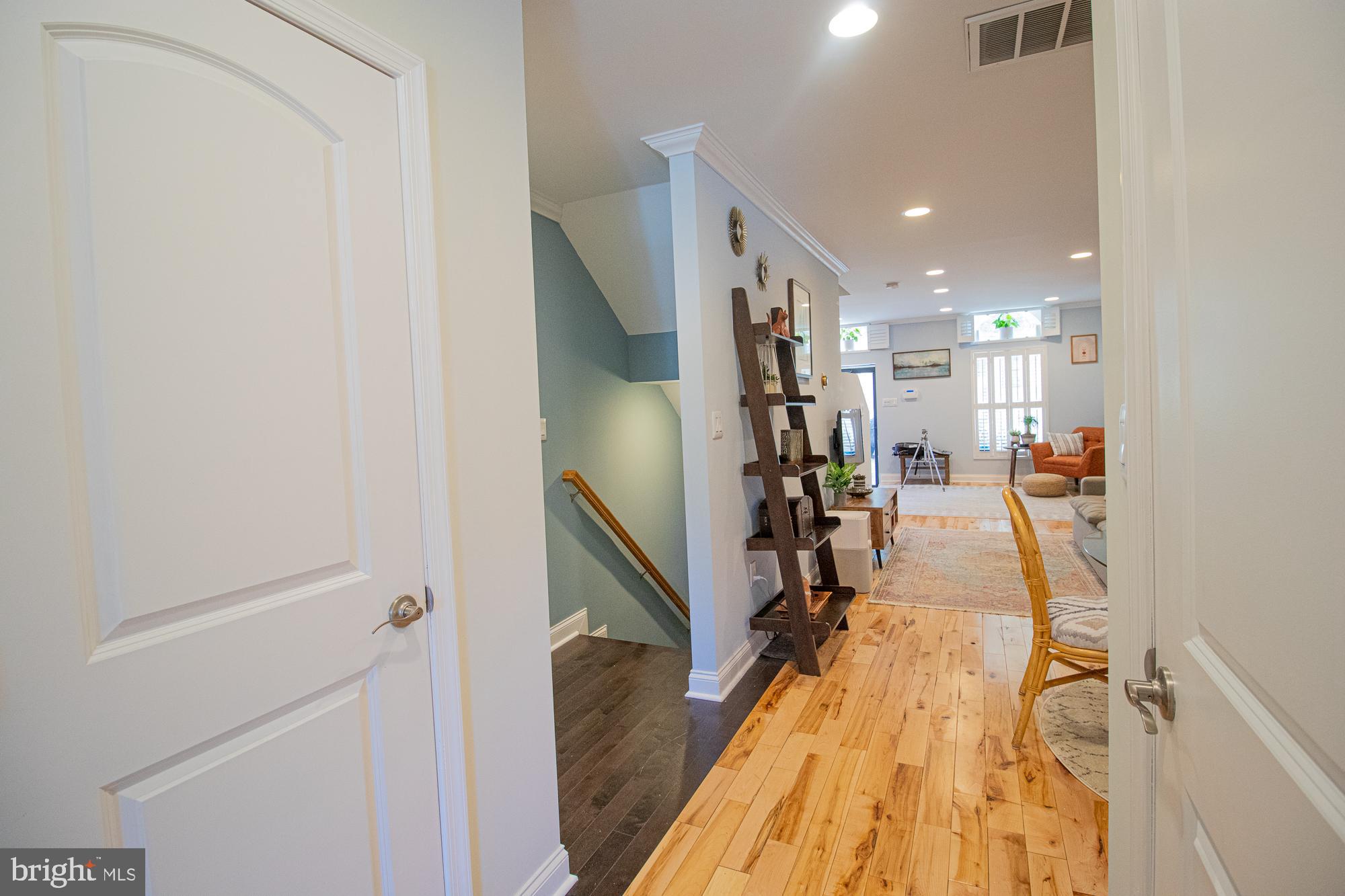 CHARLES VILLAGE - Residential