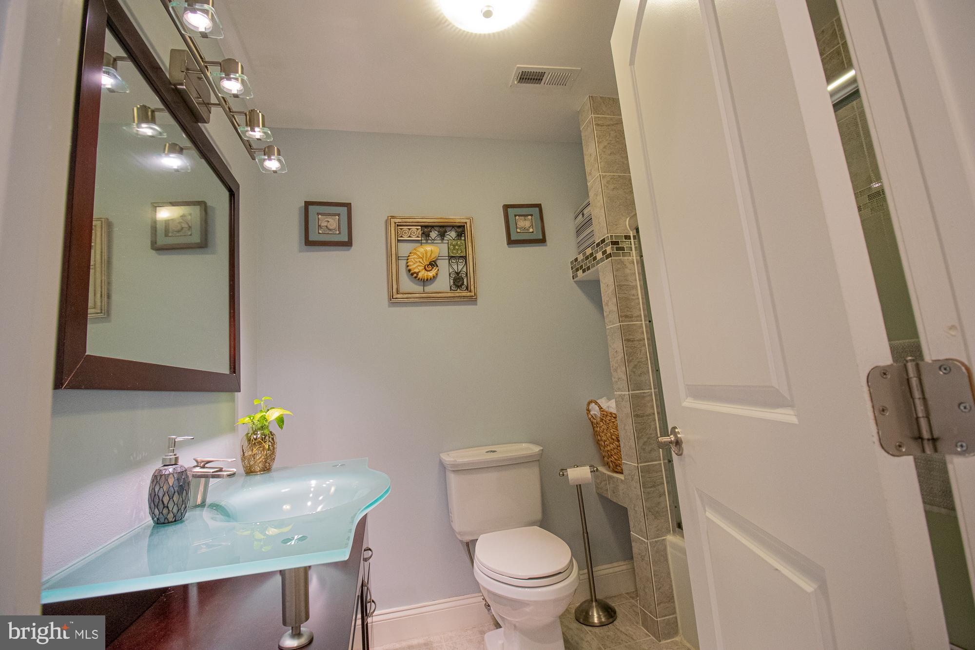 CHARLES VILLAGE - Residential