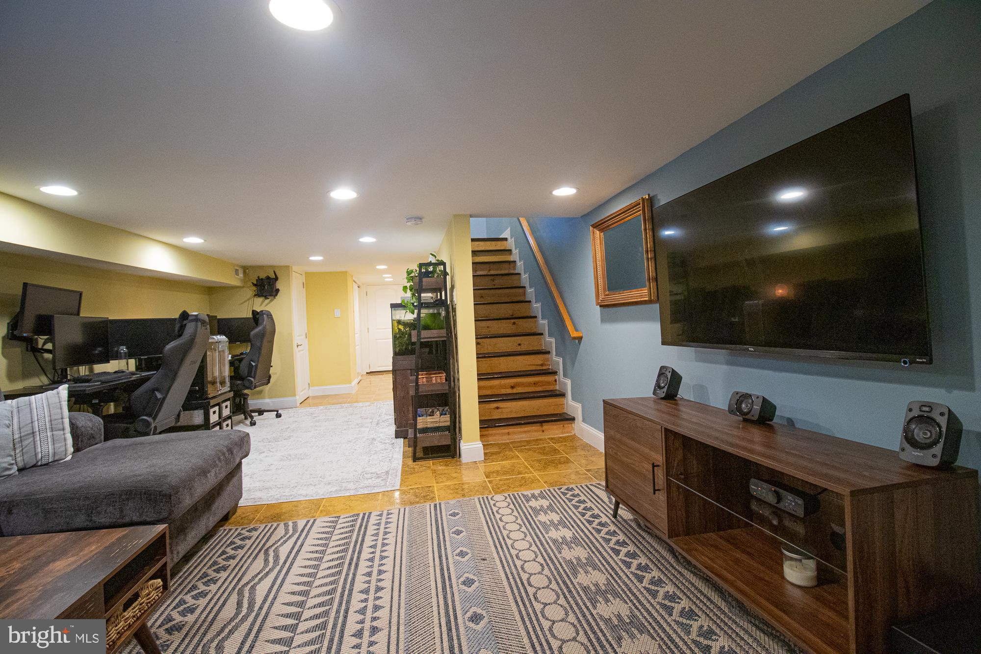 CHARLES VILLAGE - Residential