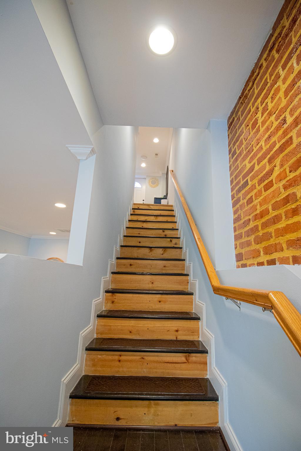 CHARLES VILLAGE - Residential