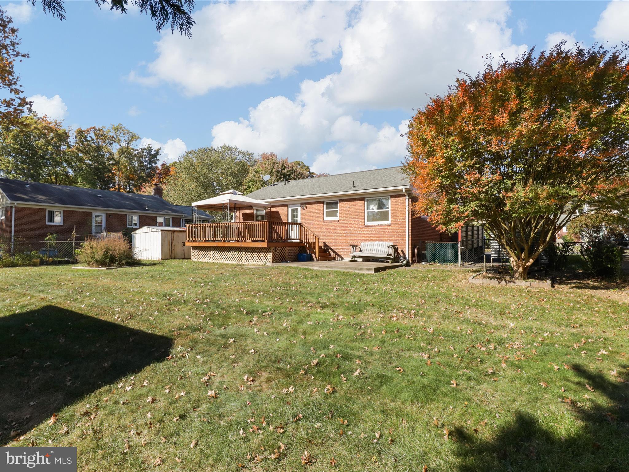 BROYHILL PARK - Residential