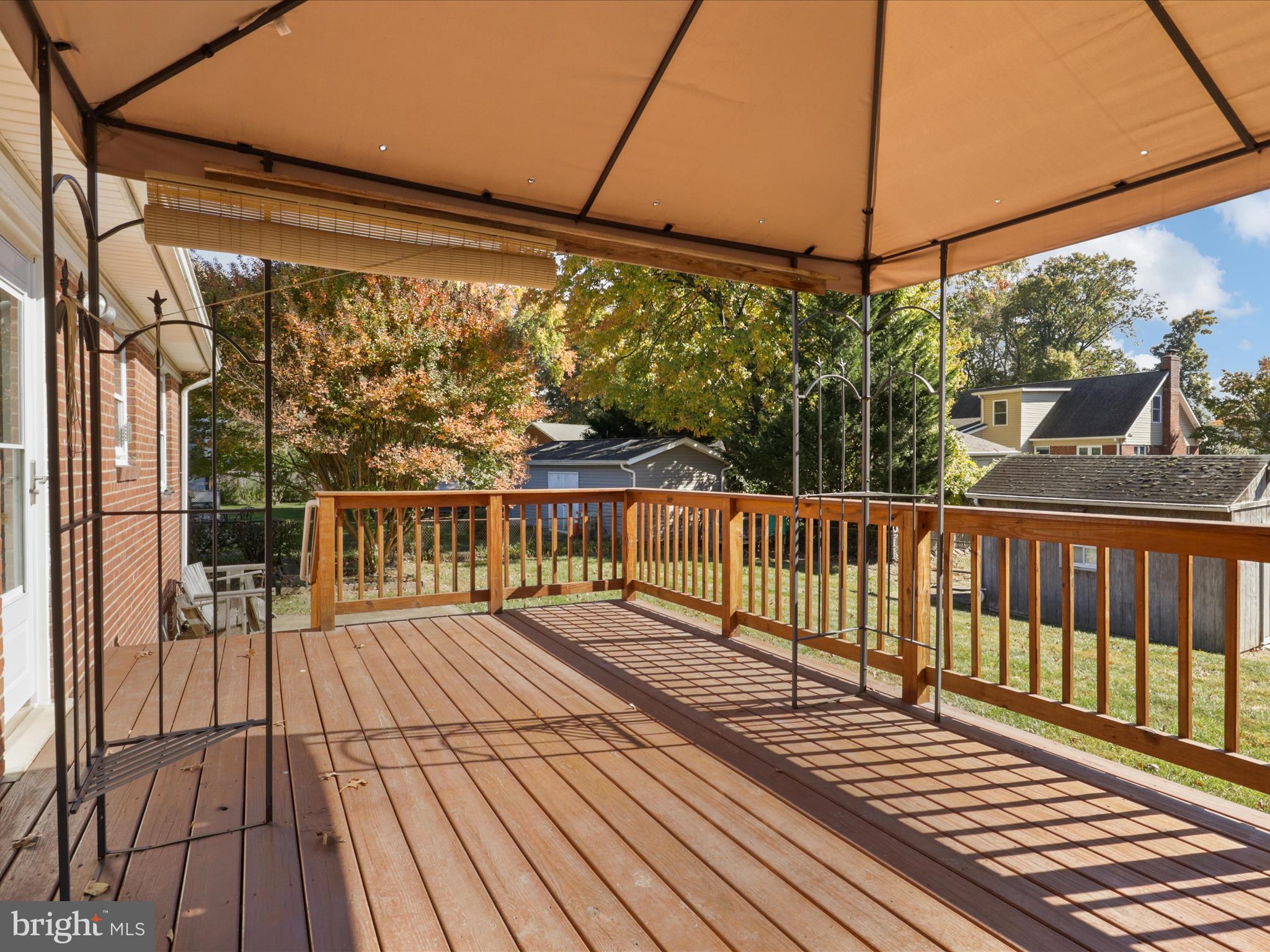 BROYHILL PARK - Residential