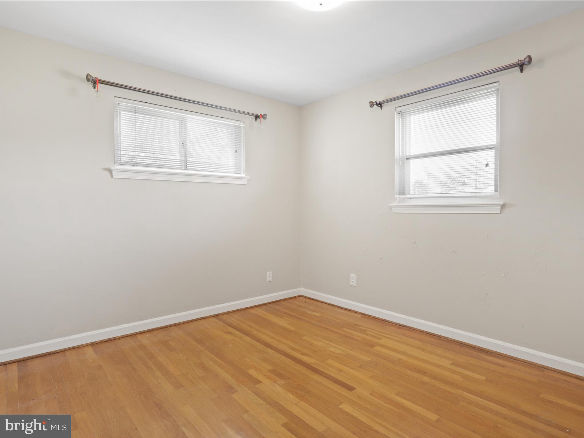 BROYHILL PARK - Residential