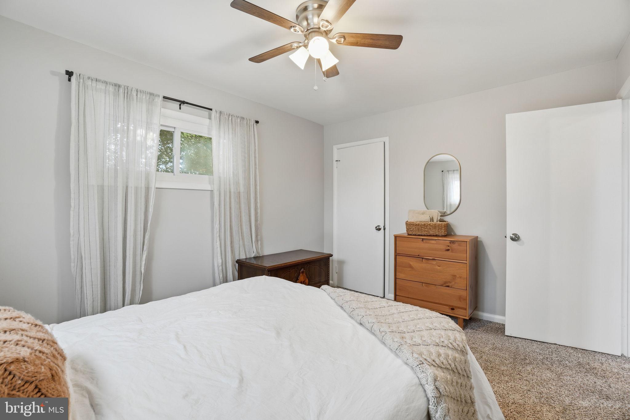 LOISDALE ESTATES - Residential