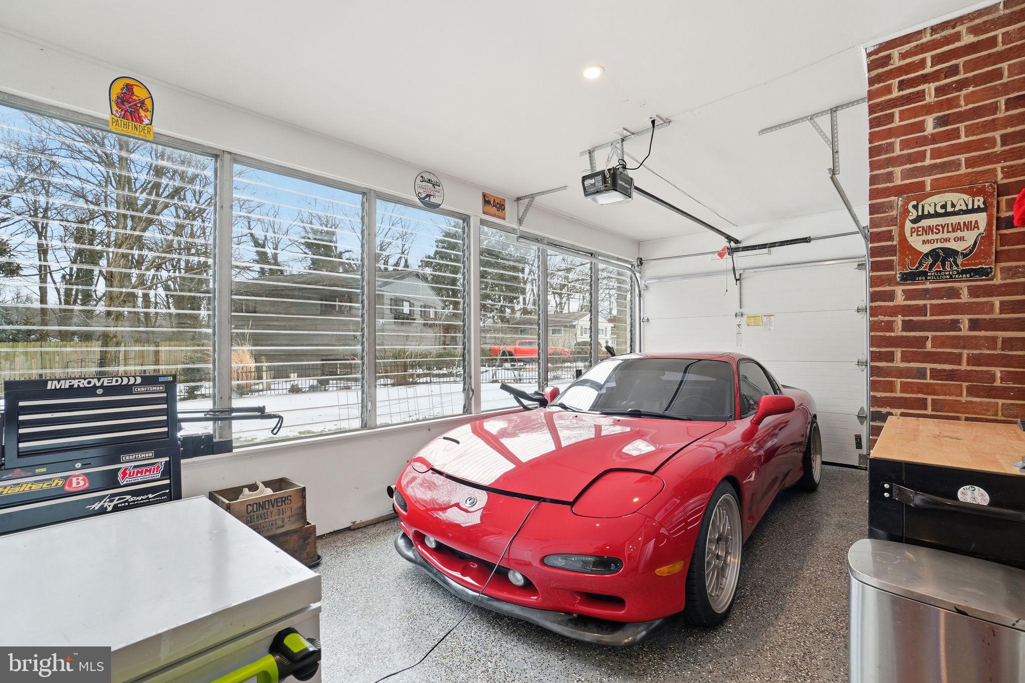 LOISDALE ESTATES - Residential