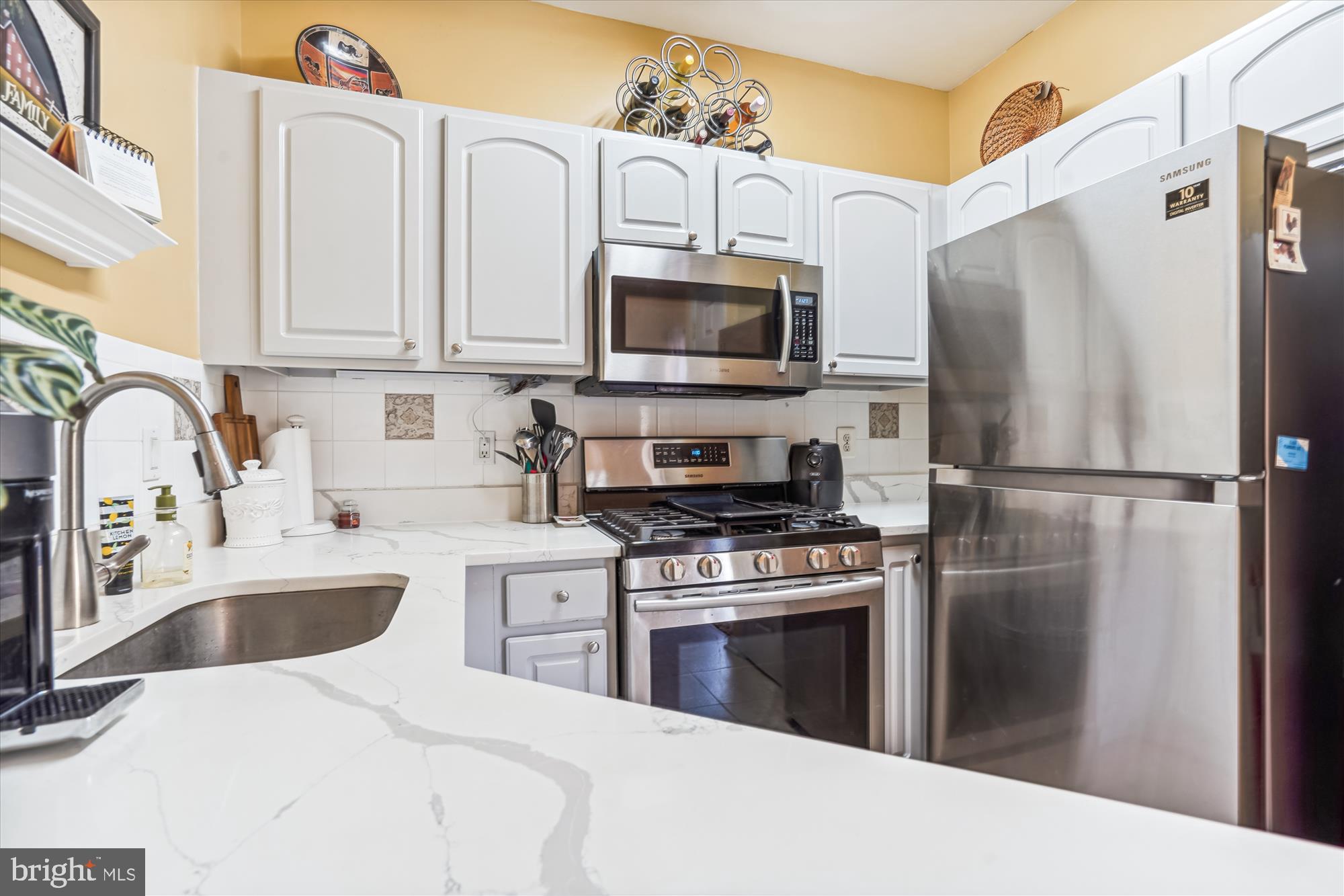 PARKSIDE AT ASHBURN - Residential