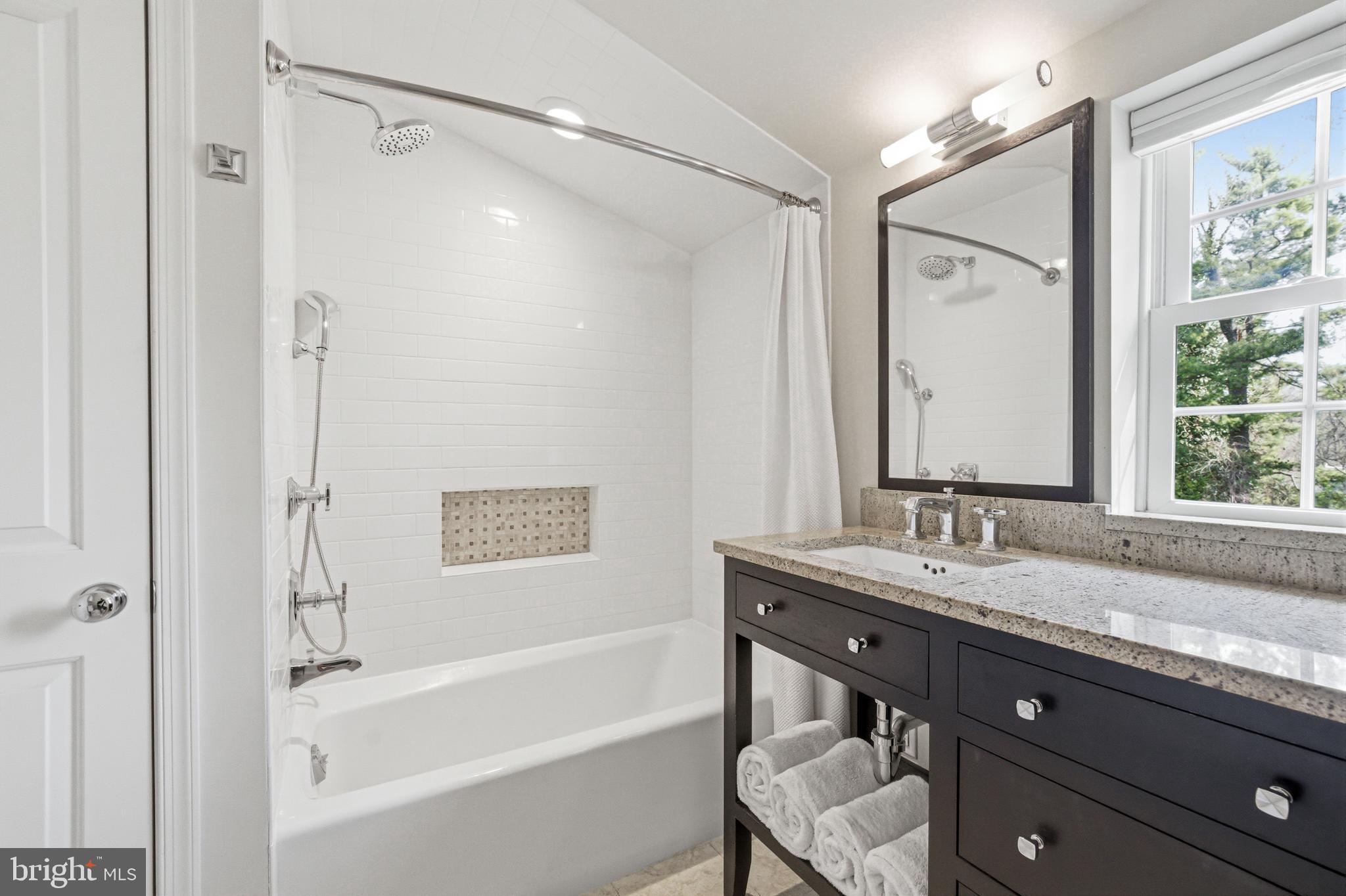 WOODLEA-CONESTOGA - Residential