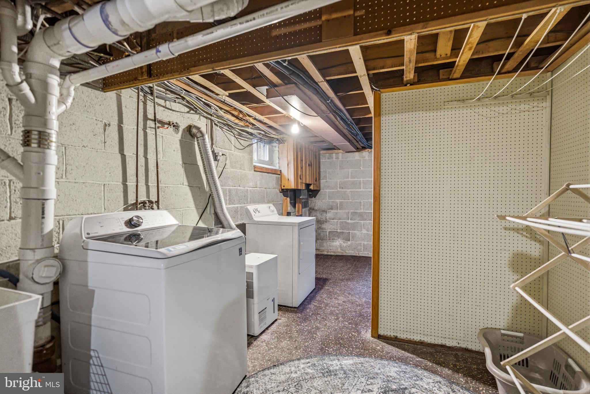 WOODLEA-CONESTOGA - Residential