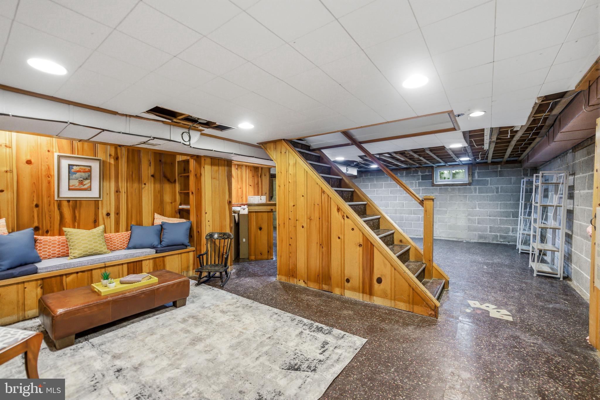 WOODLEA-CONESTOGA - Residential