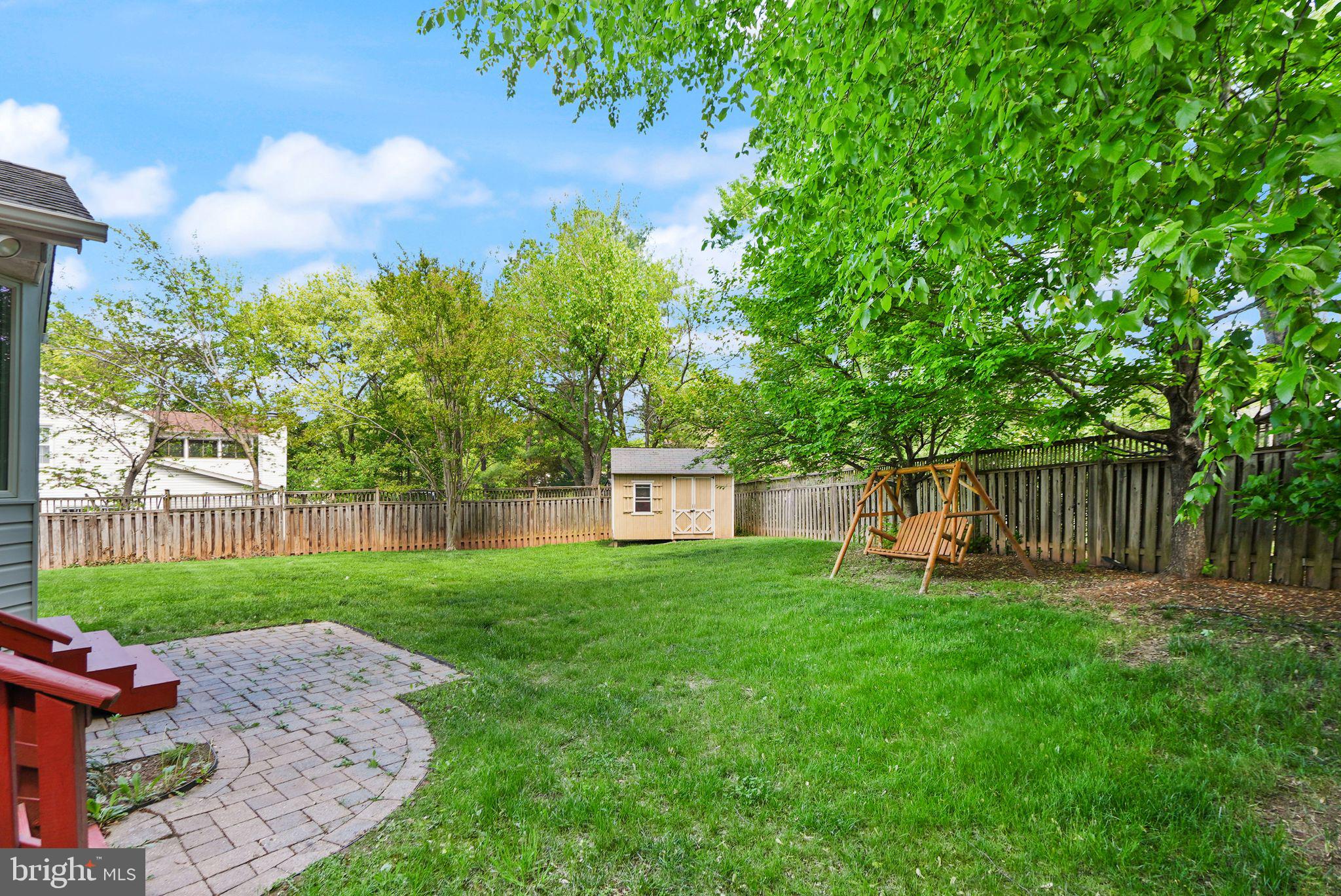 FOX MILL ESTATES - Residential