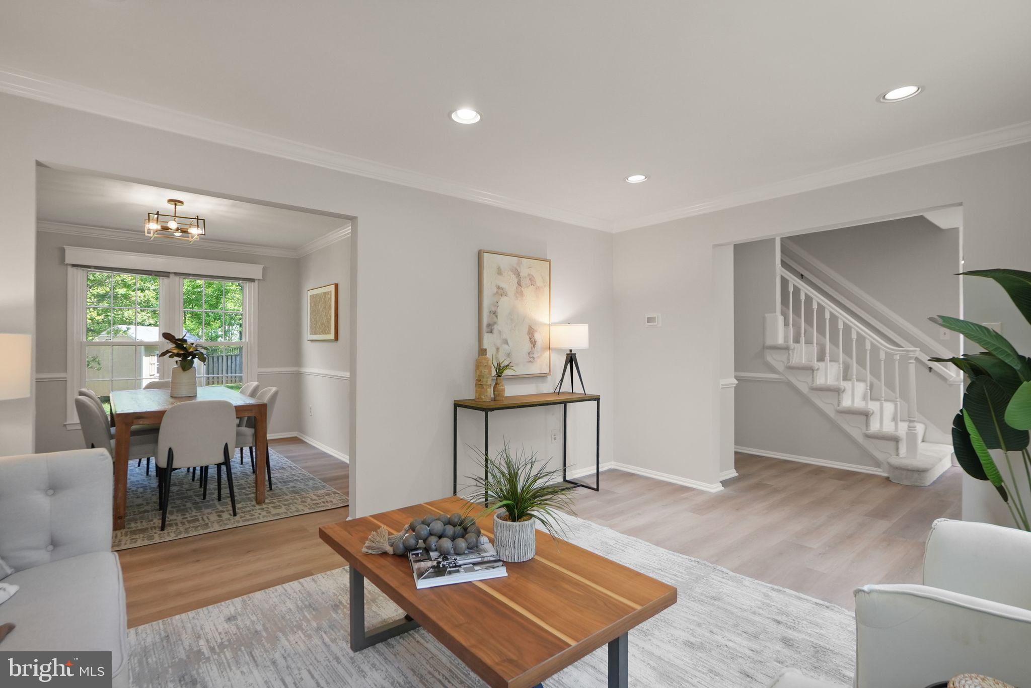 FOX MILL ESTATES - Residential