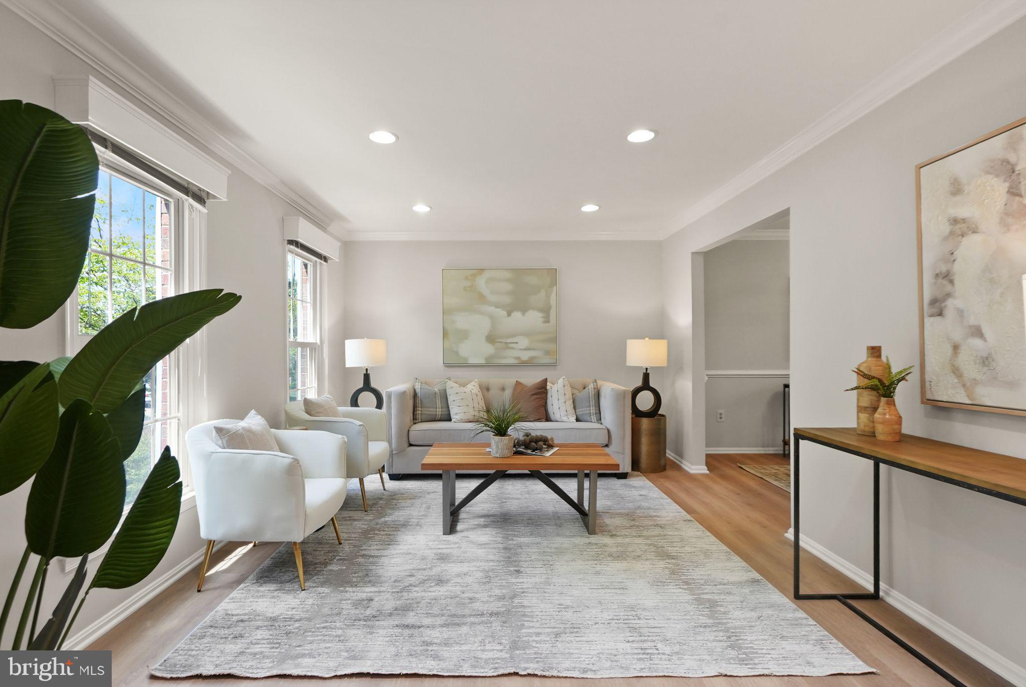 FOX MILL ESTATES - Residential