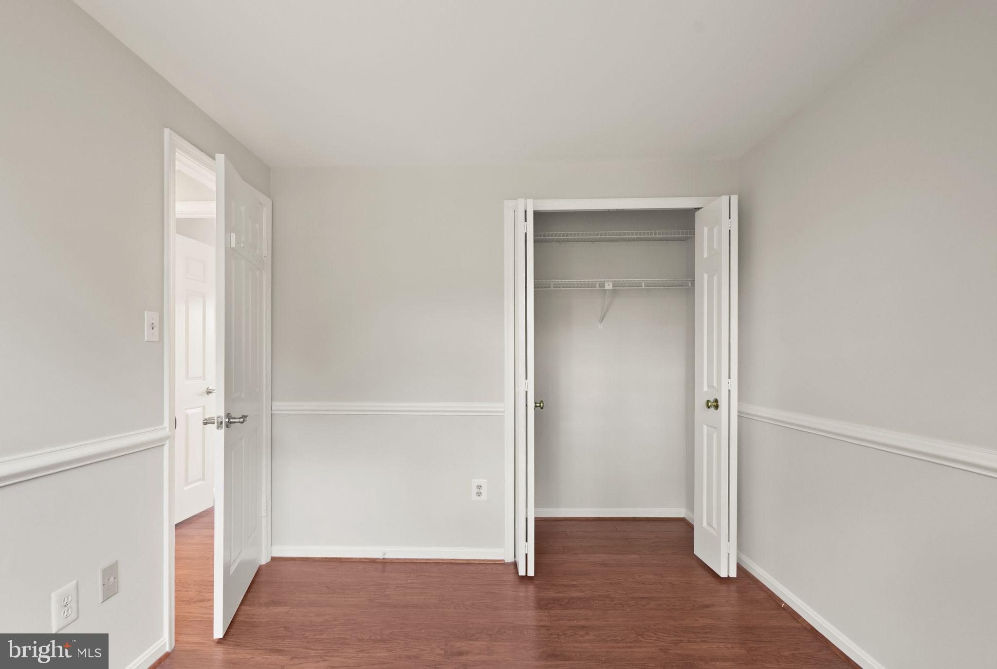 FOX MILL ESTATES - Residential