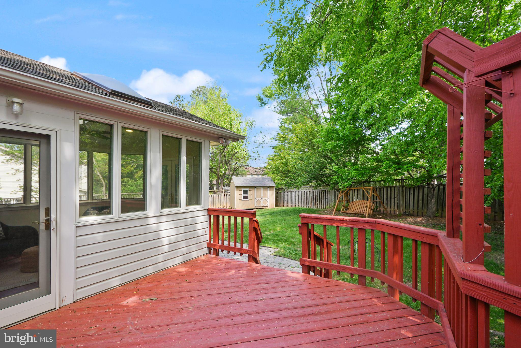 FOX MILL ESTATES - Residential
