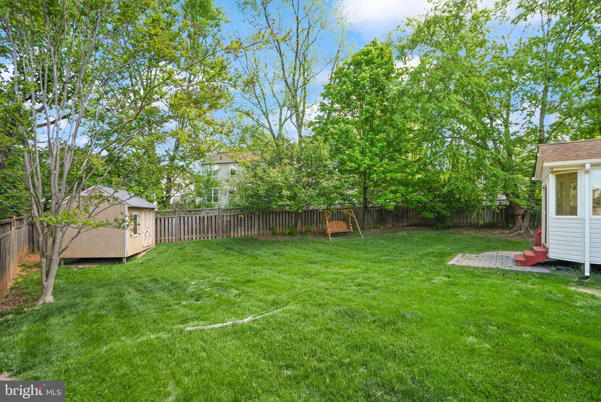 FOX MILL ESTATES - Residential