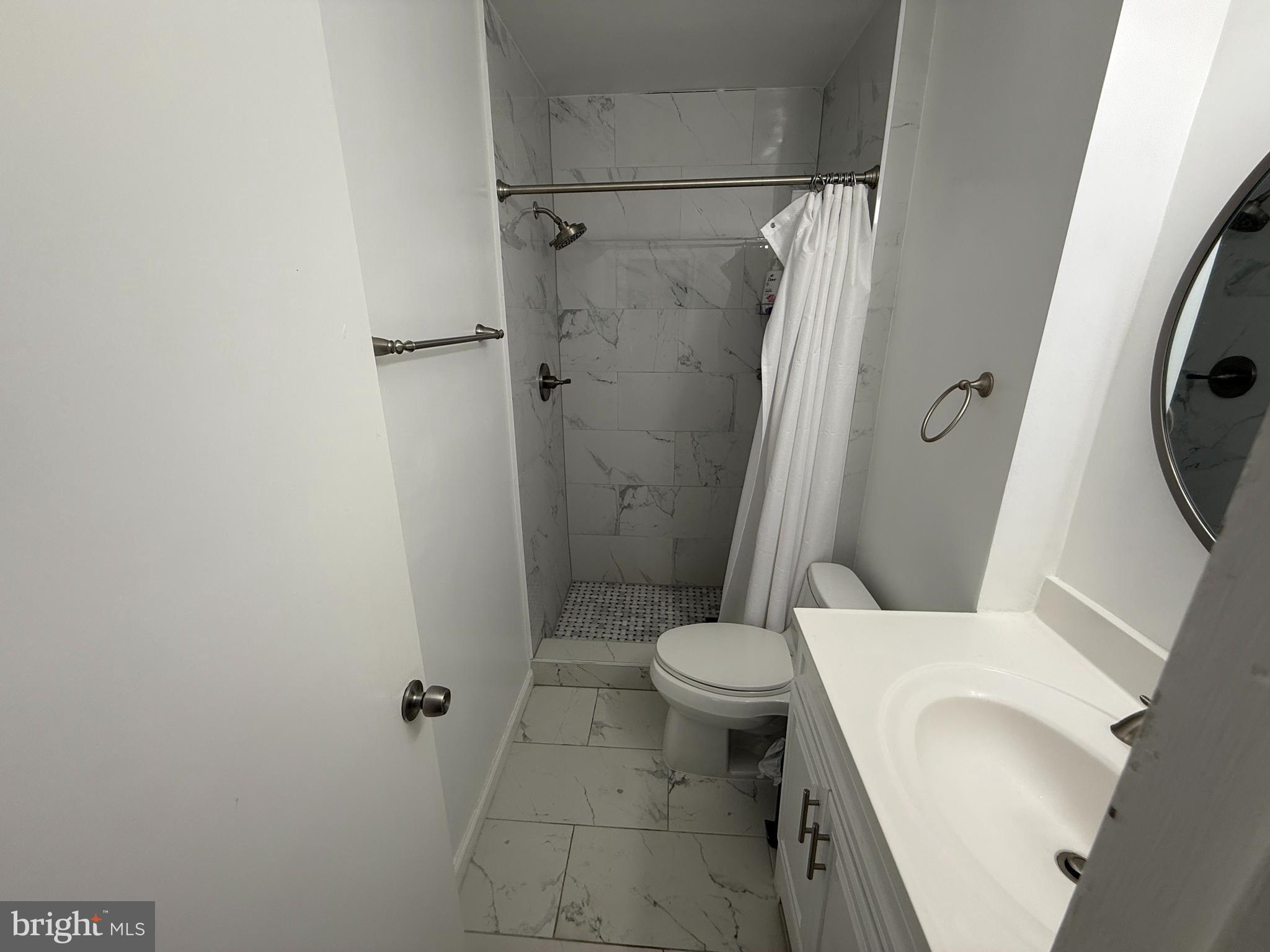 LAKE BRADDOCK - Residential Lease