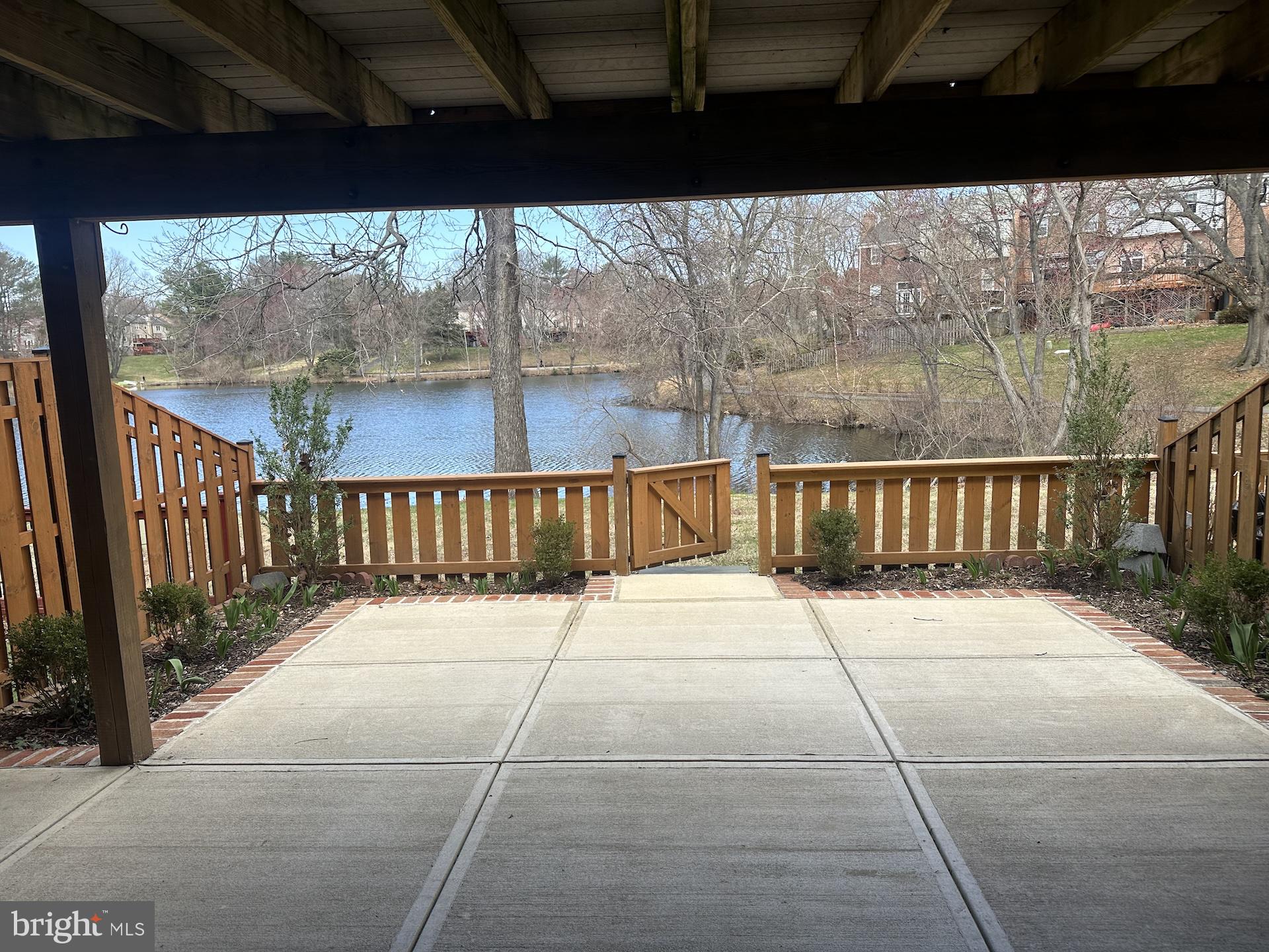 LAKE BRADDOCK - Residential Lease