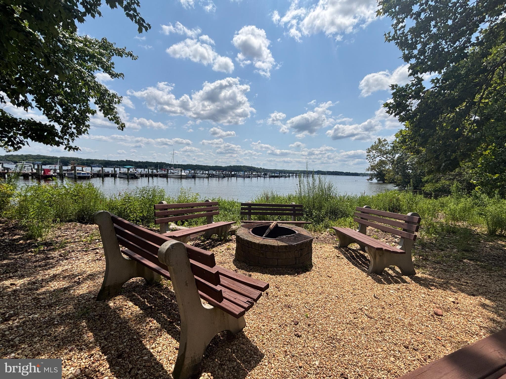 NORTH EAST ISLES - Residential